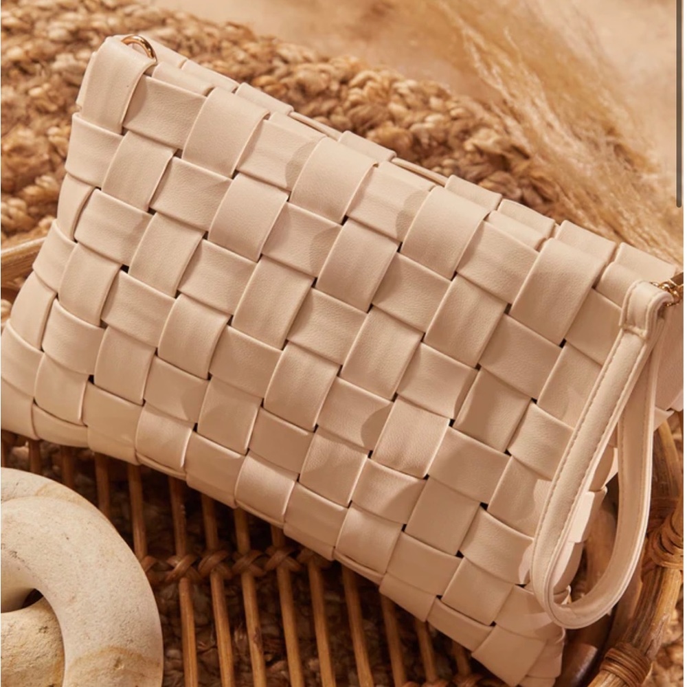 Patterned Clutch - image 2